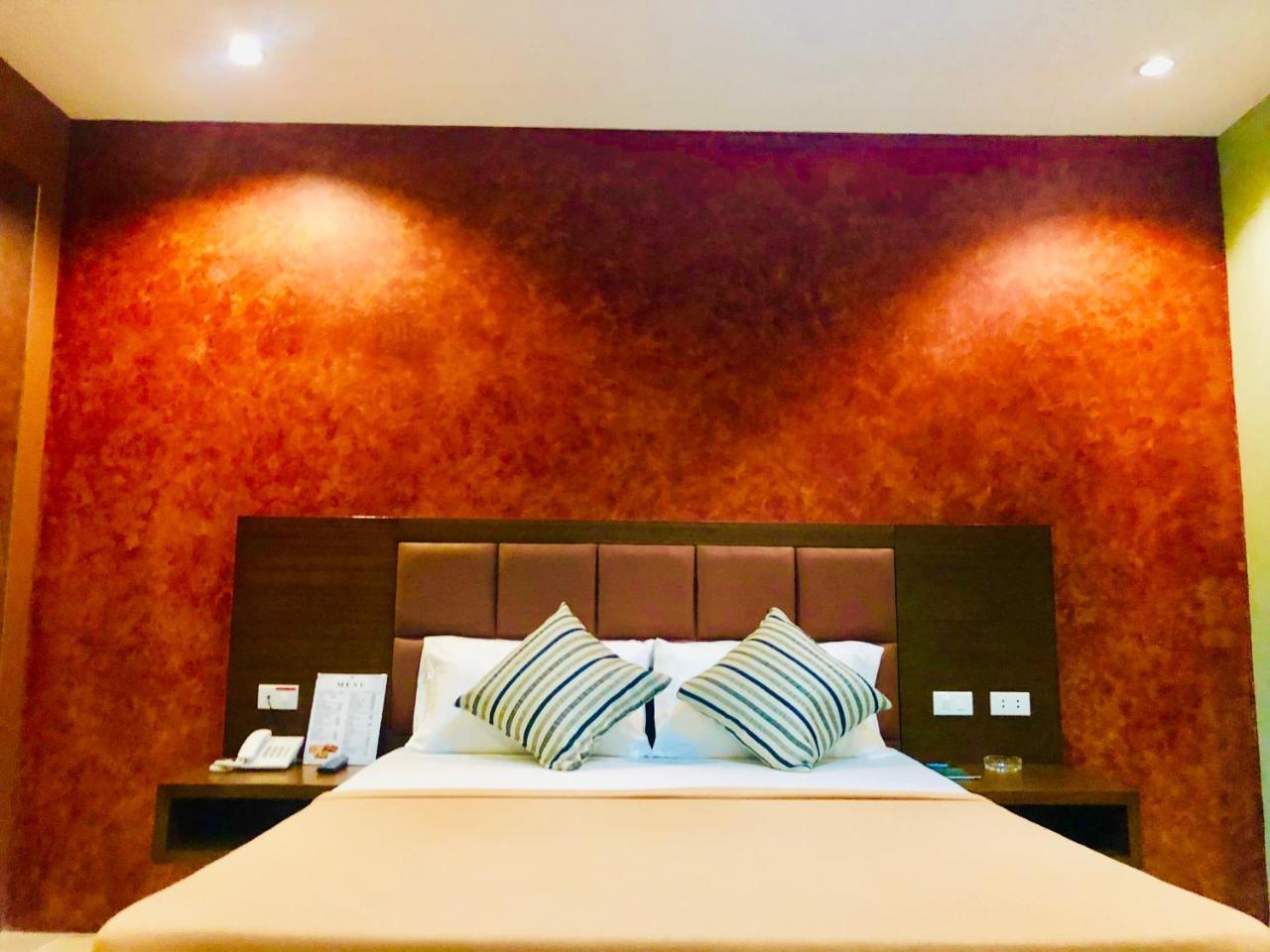 Hotel Apollo Lemery Buitenkant foto