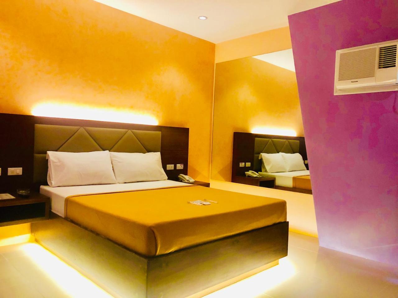 Hotel Apollo Lemery Buitenkant foto